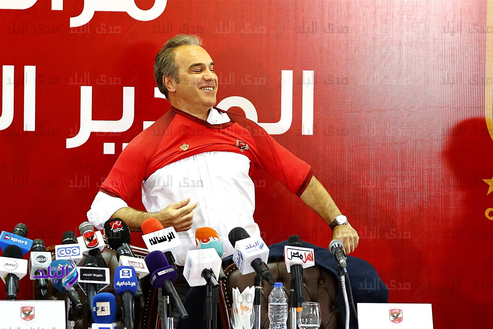 الأوروجوياني مارتن لاسارتي مدرب الاهلي