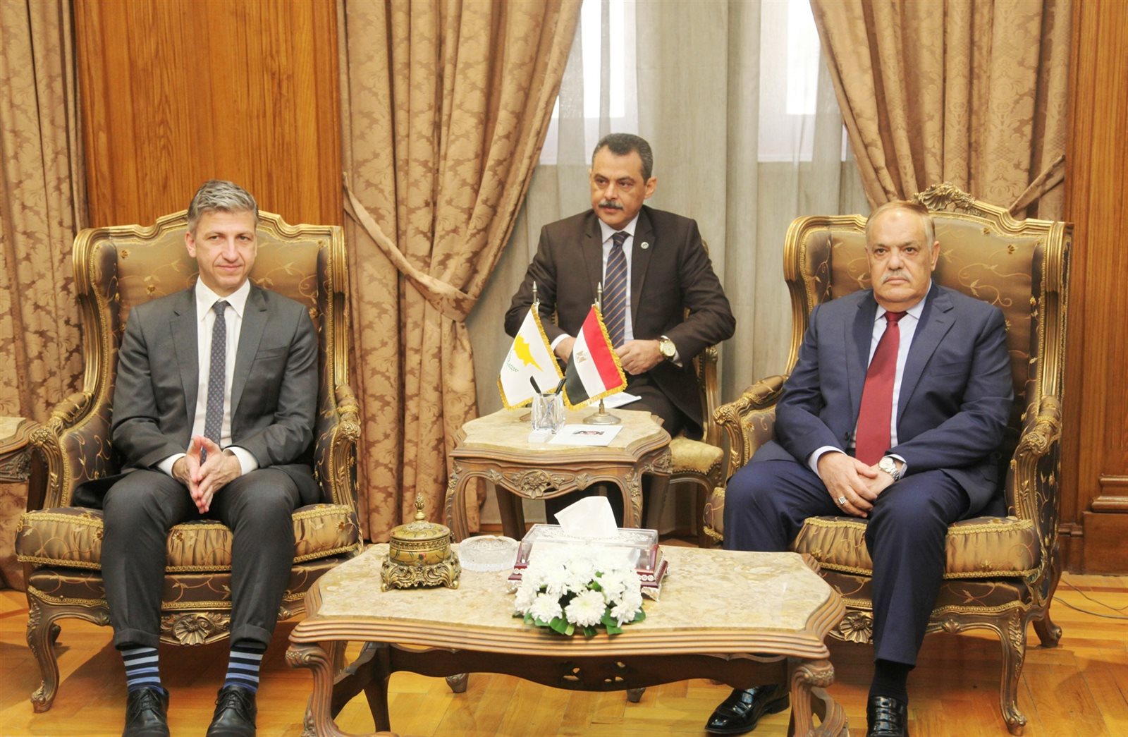 لفريق عبد المنعم التراس رئيس الهيئة العربية للتصنيع لفريق عبد المنعم التراس رئيس الهيئة العربية للتصنيع