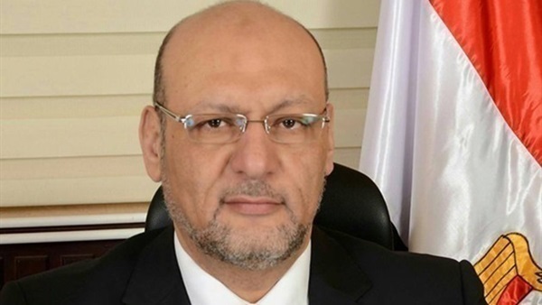 الدكتور حسين أبو العطا، رئيس حزب "مصر الثورة"