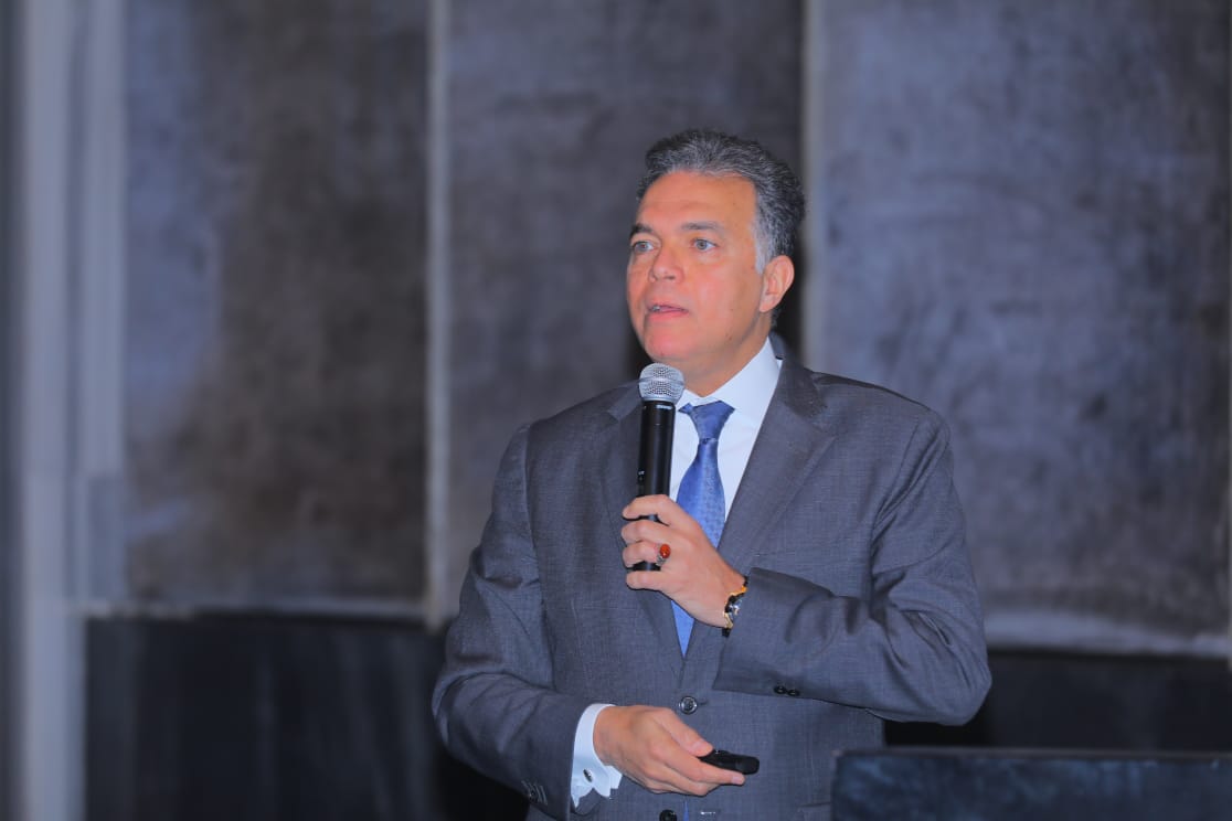 الدكتور هشام عرفات وزير النقل