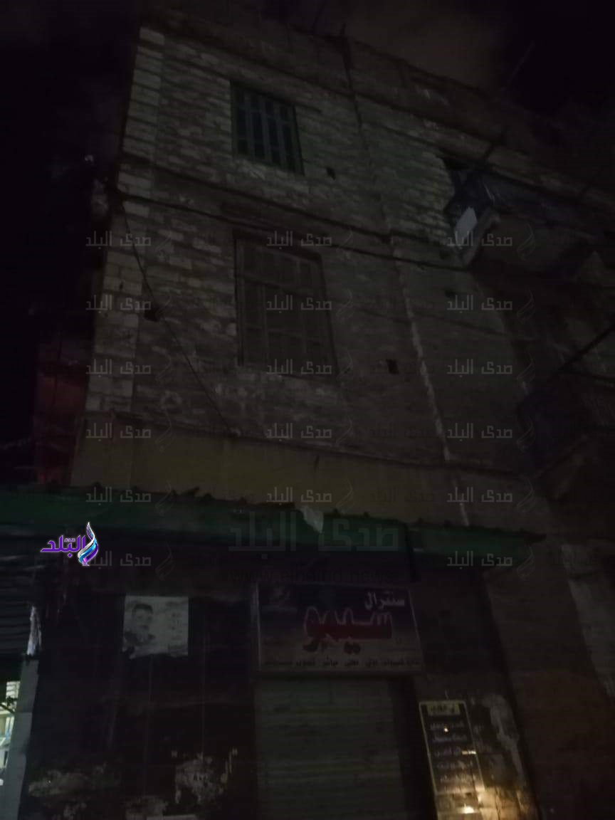 انهيار اجزاء من عقار وسط الإسكندرية بسبب الامطار