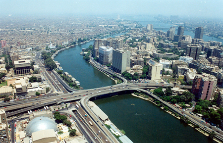 الجيزة تبدأ أعمال صيانة محور ٢٦ يوليو بغلق جزئى 