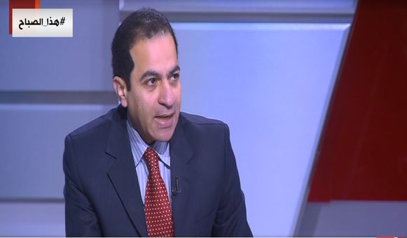 هشام إبراهيم، أستاذ الاستثمار والتمويل