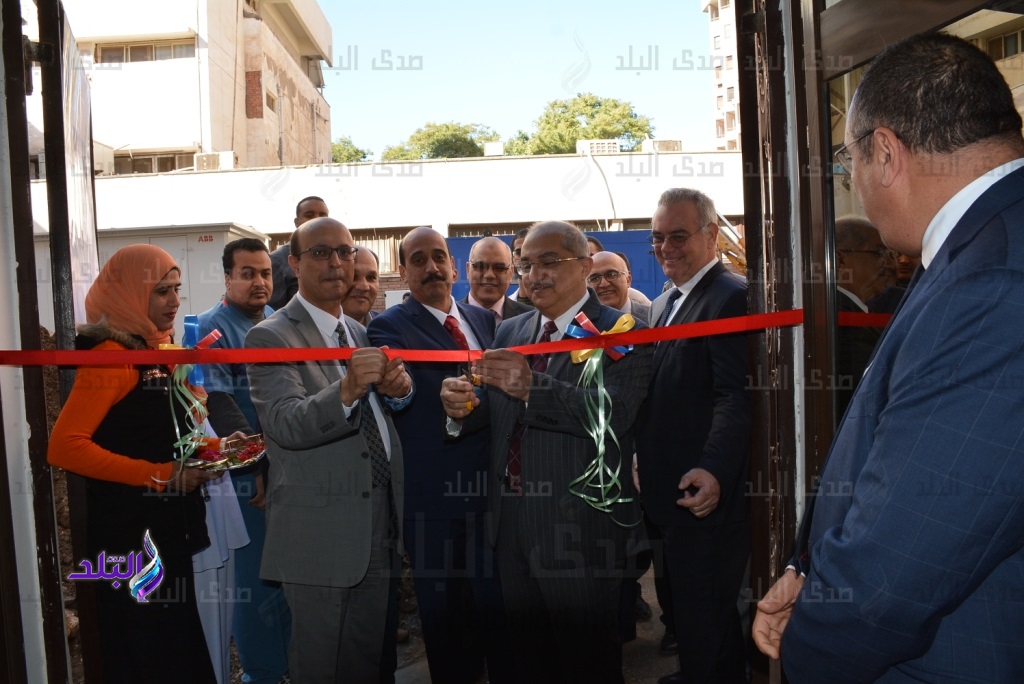 رئيس جامعة أسيوط يشهد افتتاح وحدتي الأشعة المقطعية رئيس جامعة أسيوط يشهد افتتاح وحدتي الأشعة المقطعية