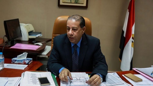  عبد العظيم حسين، رئيس مصلحة الضرائب، 