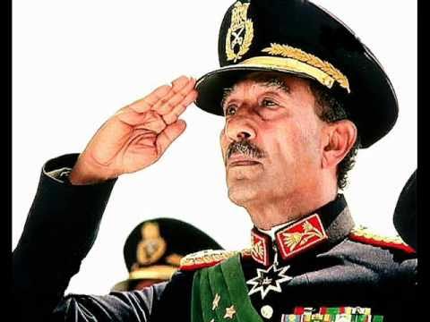 الرئيس الراحل محمد أنور السادات الرئيس الراحل محمد أنور السادات