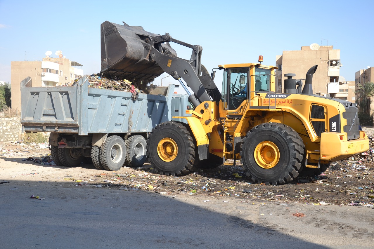 حملات نظافة ورفع الإشغالات تمهيدًا لتطوير منطقة السحاب 