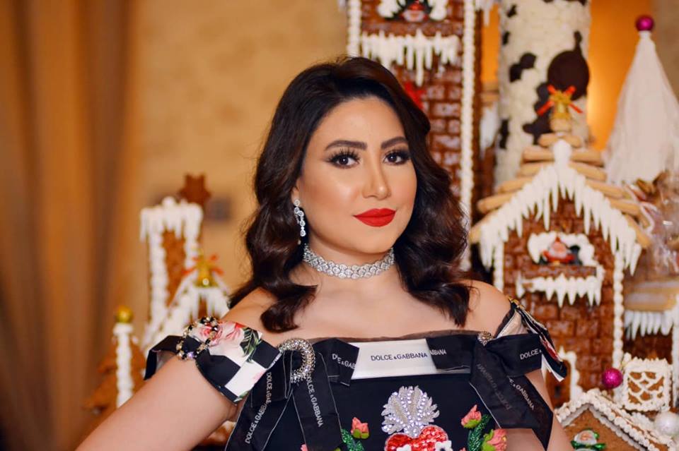 أناقة بوسي في أحدث جلسة تصوير تودع ٢٠١٨ 