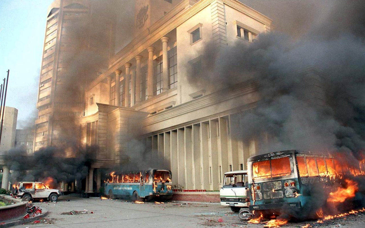 اشتباكات في الانتخابات العامة في بنجلاديش 