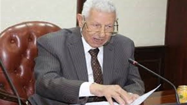 الكاتب الصحفى مكرم محمد احمد الكاتب الصحفى مكرم محمد احمد