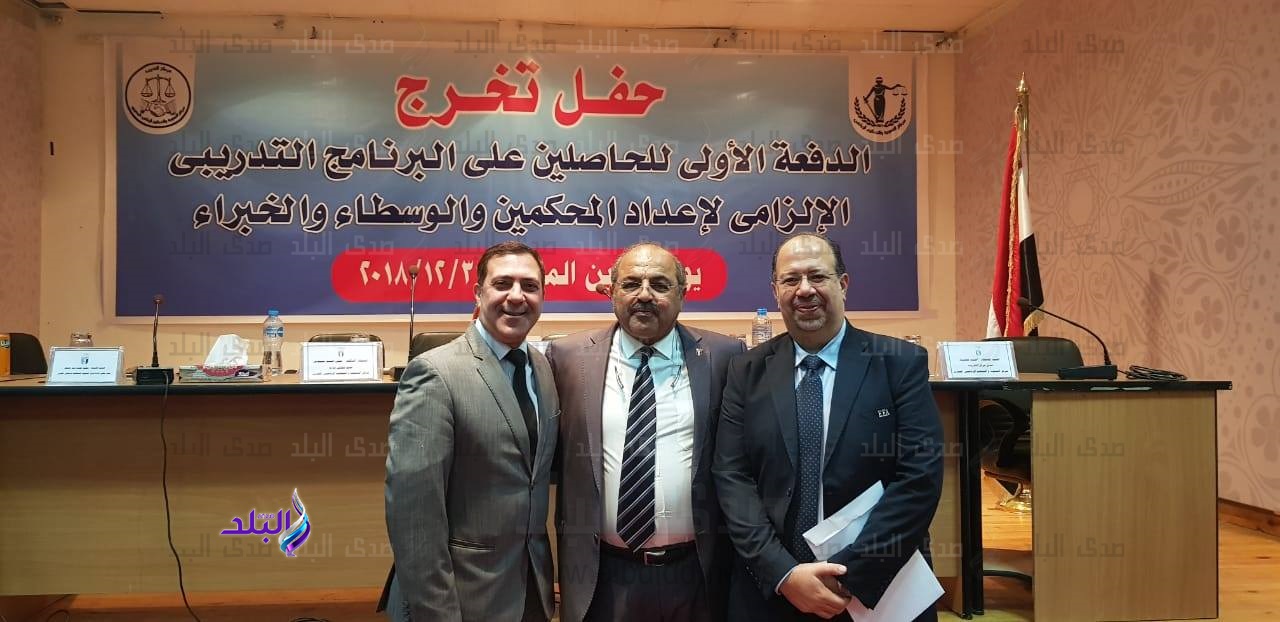 الماشطة والعطار مع هشام حطب