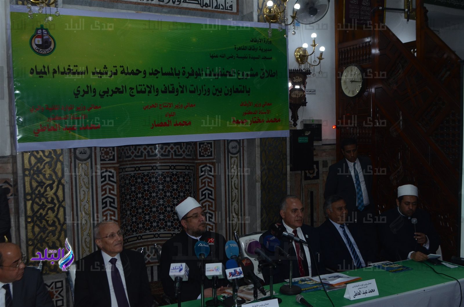 الدكتور محمد العصار وزير الإنتاج الحربي