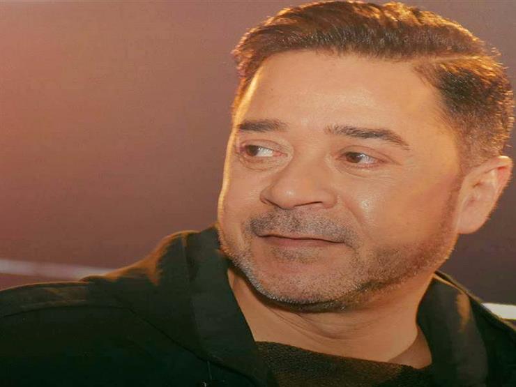  الفنان مدحت صالح،
