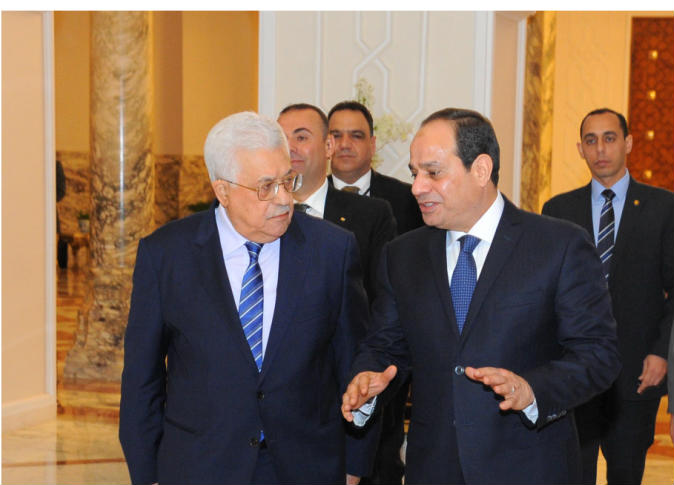 لقاء سابق بين الرئيس السيسي والرئيس الفلسطيني لقاء سابق بين الرئيس السيسي والرئيس الفلسطيني