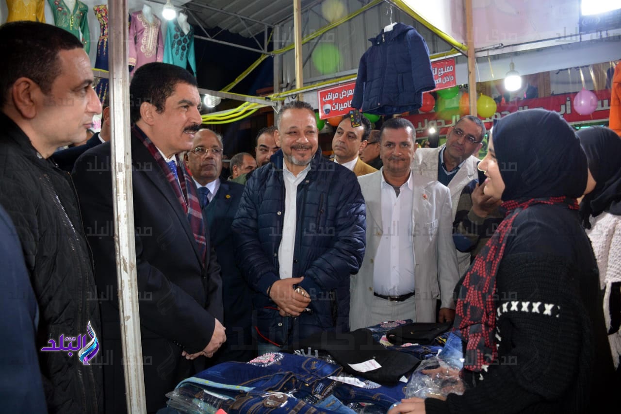 محافظ القليوبية يفتتح معرض الأسرة بالمؤسسة العمالية بشبرا 