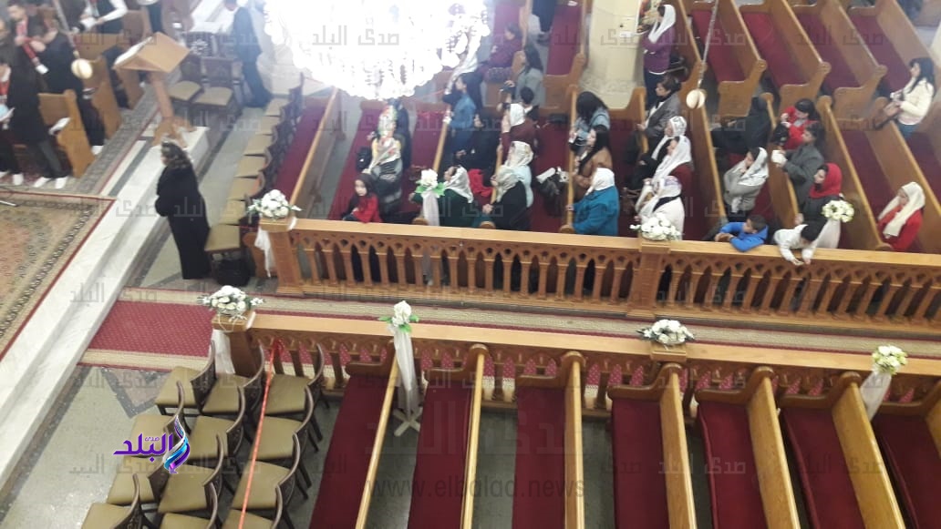 شاهد.. الأنبا بولا يترأس قداس عيد الميلاد في كنيسة مارجرجس شاهد.. الأنبا بولا يترأس قداس عيد الميلاد في كنيسة مارجرجس