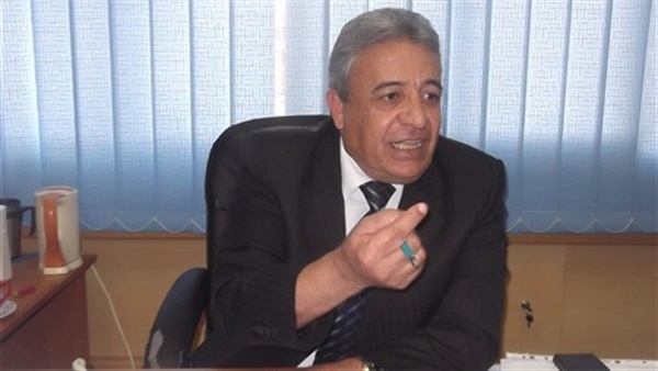 رمضان أبو العلا أستاذ هندسة البترول  رمضان أبو العلا أستاذ هندسة البترول