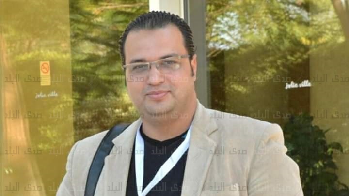 الدكتور محمد السيد صادق الدكتور محمد السيد صادق