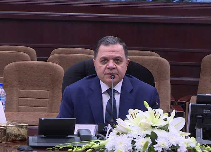 اللواء محمود توفيق وزير الداخلية اللواء محمود توفيق وزير الداخلية