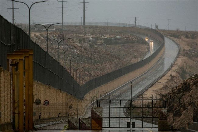 افتتاح شارع "4370" الذي يطلق عليه "شارع الأبرتهايد"