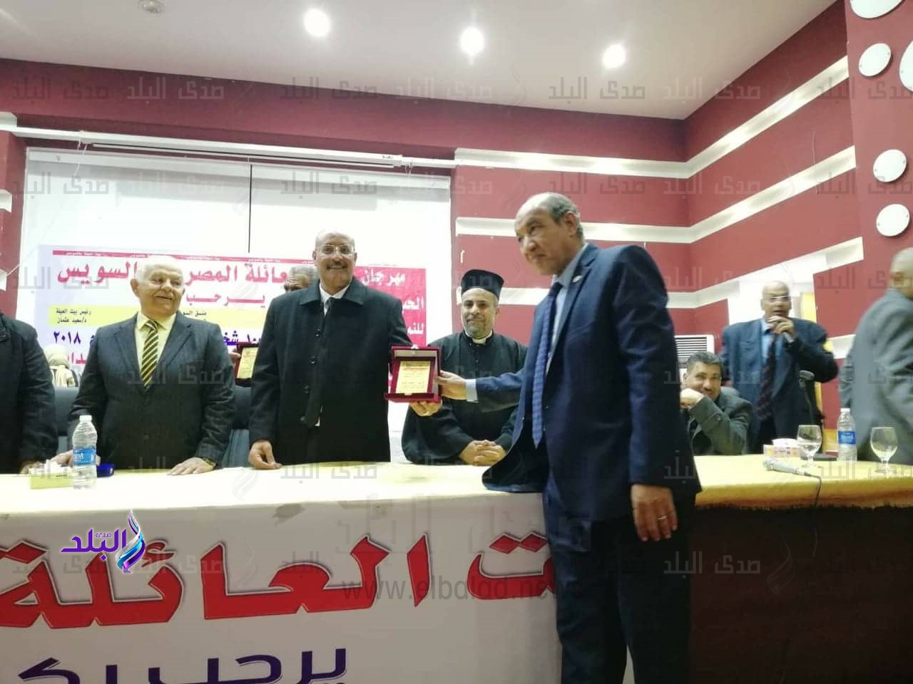 تكريم 4 قيادات بحزب الحركة الوطنية بالسويس