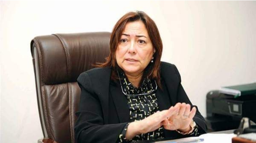 قنصل مصر بالكويت السفيرة هويدا عصام