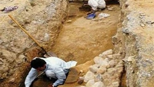 صور أرشيفية - تنقيب عن الآثار