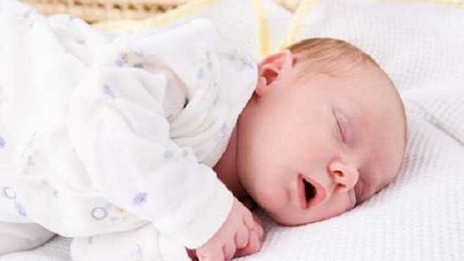 الرضيع - أرشيفة