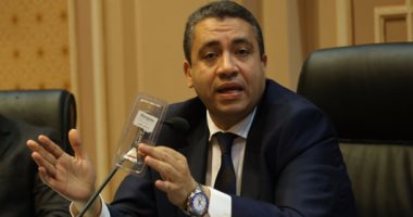 محمد على يوسف رئيس لجنة المشروعات الصغيرة بالبرلمان السابق محمد على يوسف رئيس لجنة المشروعات الصغيرة بالبرلمان السابق