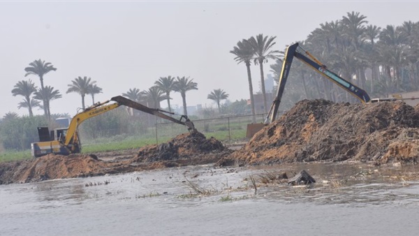 التعديات على نهر النيل - صورة أرشيفية التعديات على نهر النيل - صورة أرشيفية