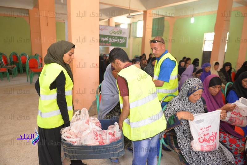 الأورمان توزع 60 ألف كيلو لحوم للاسر الاكثر احتياجا