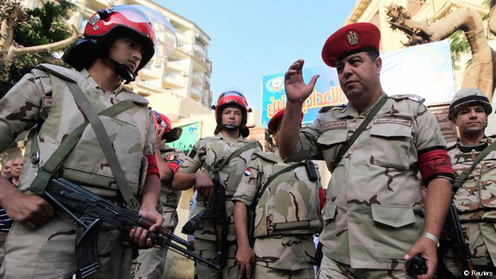 الجيش يؤمن الجبهة الداخلية مع الشرطة