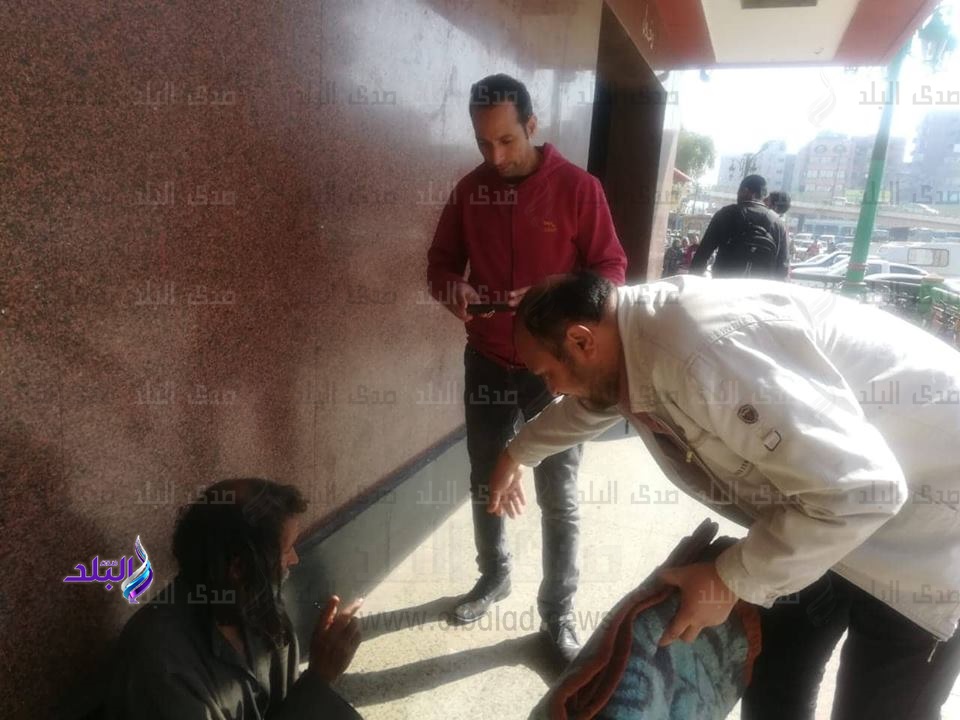إنقاذ كبار السن والأطفال بلا مأوى
