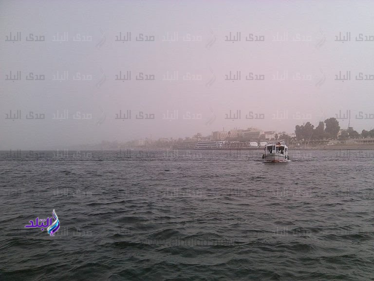 غيوم واتربة تحجب اشعه الشمس بالاقصر 