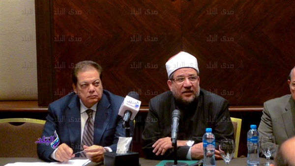 رجل الأعمال محمد أبو العينين ووزير الأوقاف