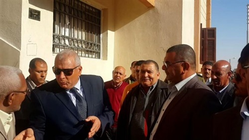  اللواء محمد الزملوط محافظ الوادي الجديد