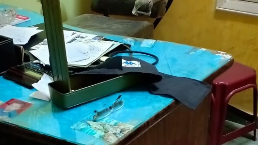 أول صور لآثار واقعة قتل طبيب داخل عيادته بالشرقية..صور