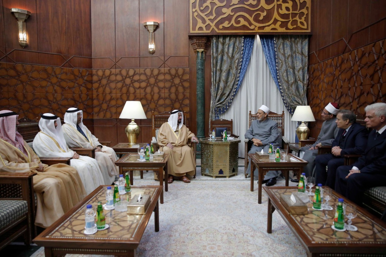 شيخ الأزهر خلال إستقباله لحاكم الشارقة