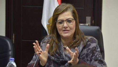وزيرة التخطيط تزور هضبة فوسفات أبو طرطور