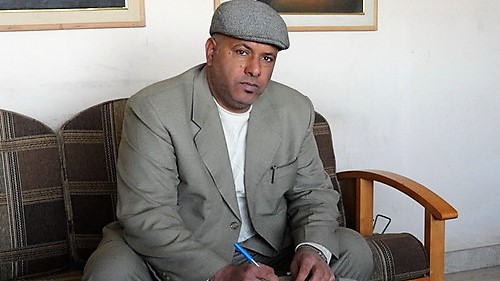 الكاتب العراقي علاء مشذوب