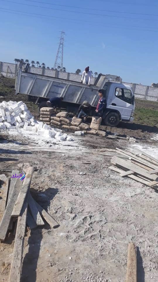 إزالة التعديات على أراضى"نوبار" الزراعية شرقي الإسكندرية إزالة التعديات على أراضى"نوبار" الزراعية شرقي الإسكندرية