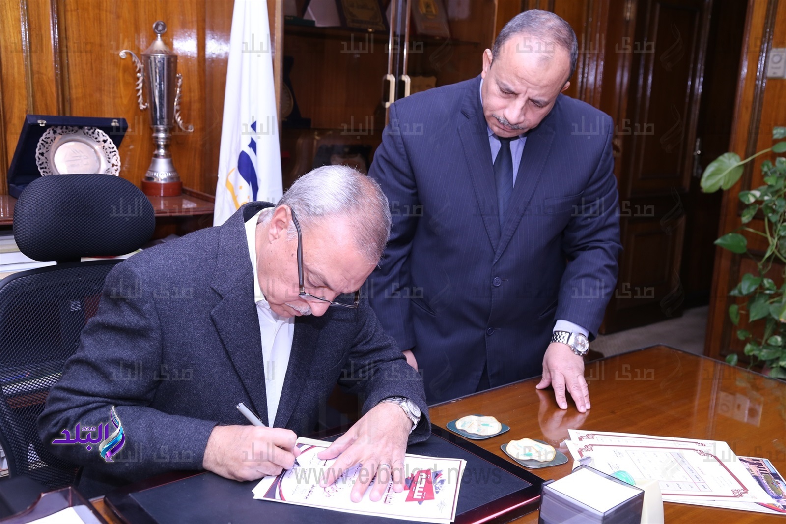 محافظ قنا يعتمد نتيجة نصف العام للشهادة الإعداديه 
