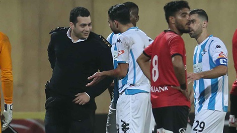 ظابط شرطة فى مباراة بيراميدز