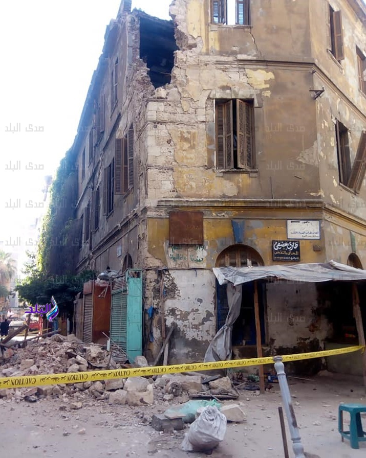 سقوط أجزاء من "محكمة السيدات الشرعية" بمنطقة المنشية 