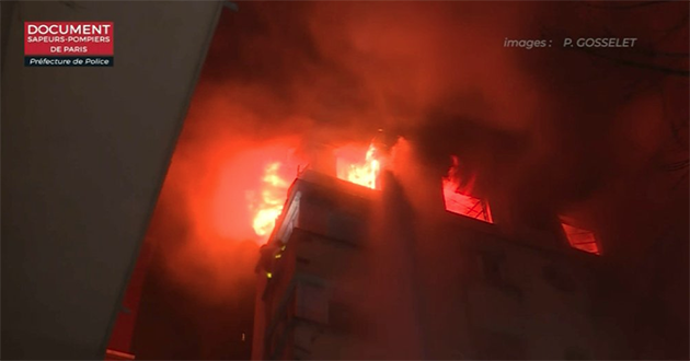 حريق يلتهم مبنى سكني في باريس