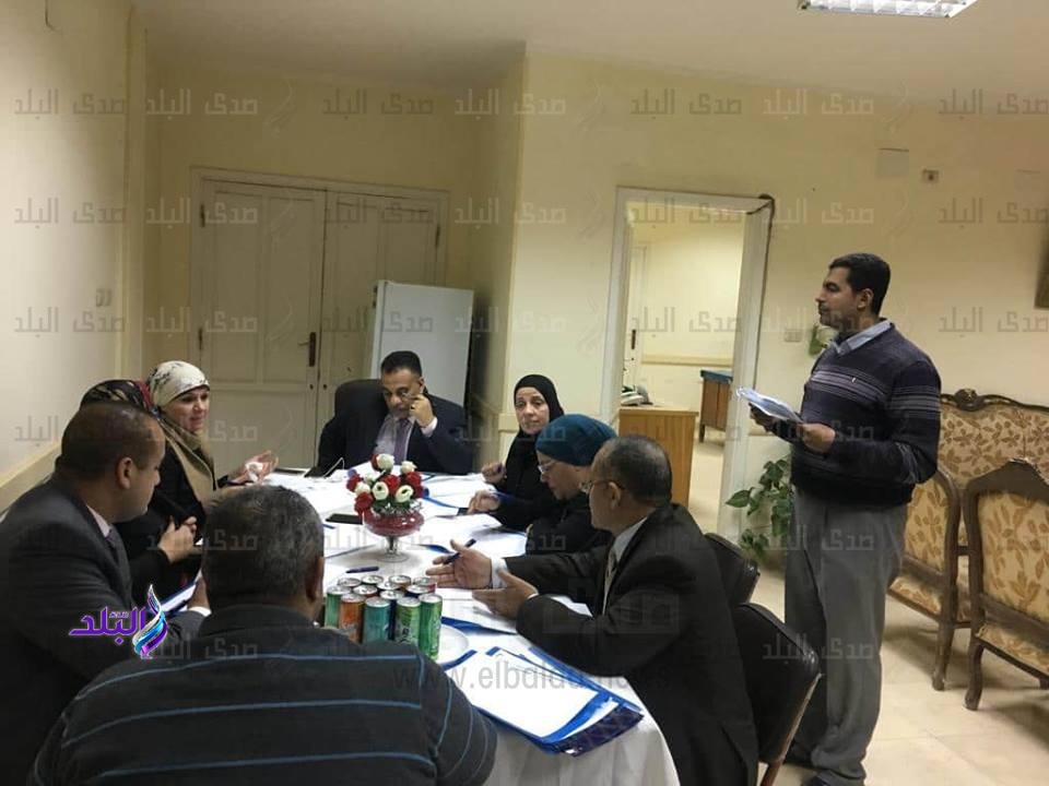 لجنة اختيار الأم المثالية بالمنيا