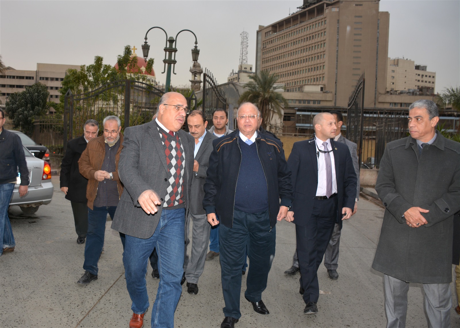 محافظ القاهرة يطمئن على استعدادات مواجهة الامطار