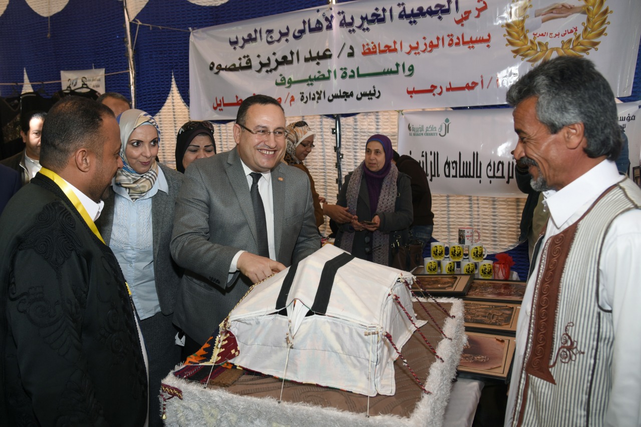 الدكتور عبد العزيز قنصوة محافظ الإسكندرية