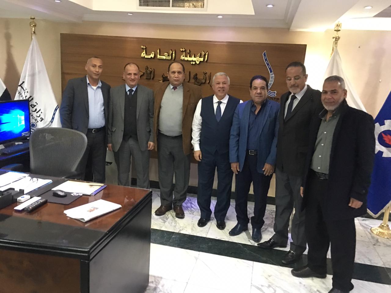  ايمن صالح رئيس الهيئة العامة لموانى البحر الاحمر