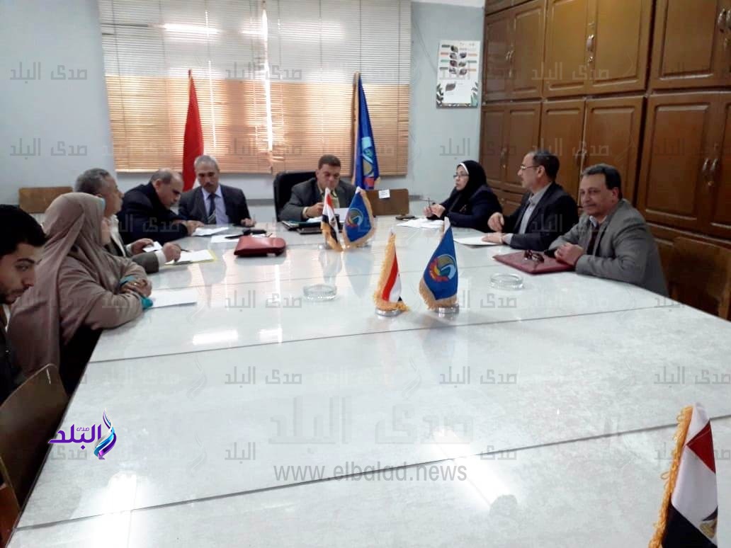 زراعة البحيرة تبحث سد العجز فى الأسمدة 